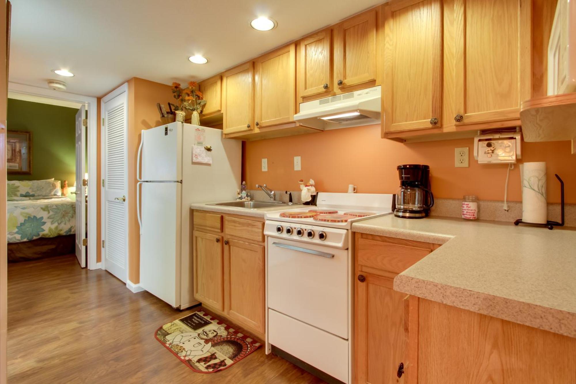 Parkway Condo About Walk To Island In Pigeon Forge! Exterior photo